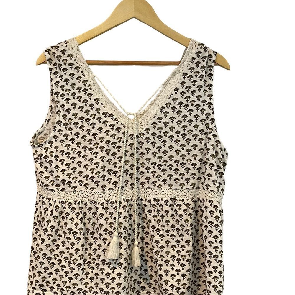 Lucky Brand Cream Patterned V-Neck Tank Top - Picture 4 of 12